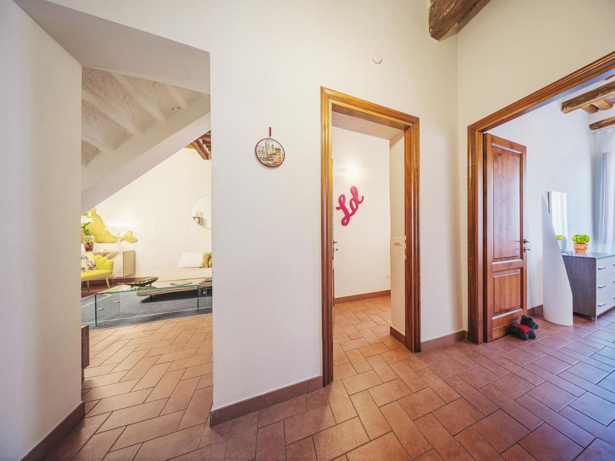 Michael'S Home - Cozy Apartment In The Heart Of ルッカ エクステリア 写真